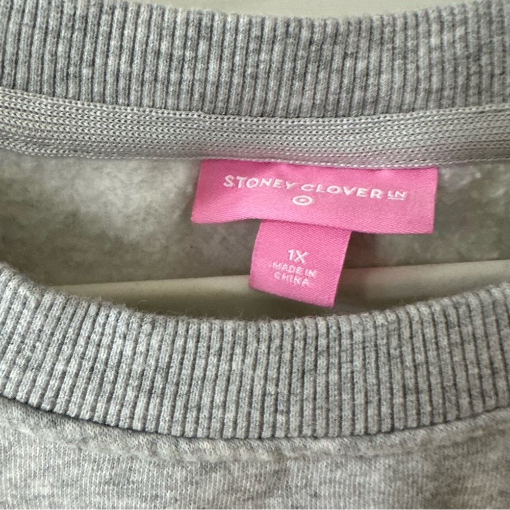 Stoney Clover Lane x Target Gray Pastel Logo Graphic Sweater, Size 1XL - Picture 3 of 6
